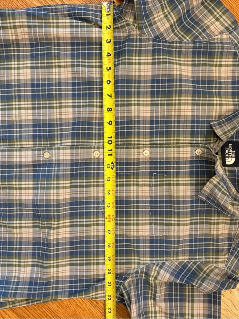 The North Face Green, Blue & Tan Plaid Casual Button-Down Shirt, size Large